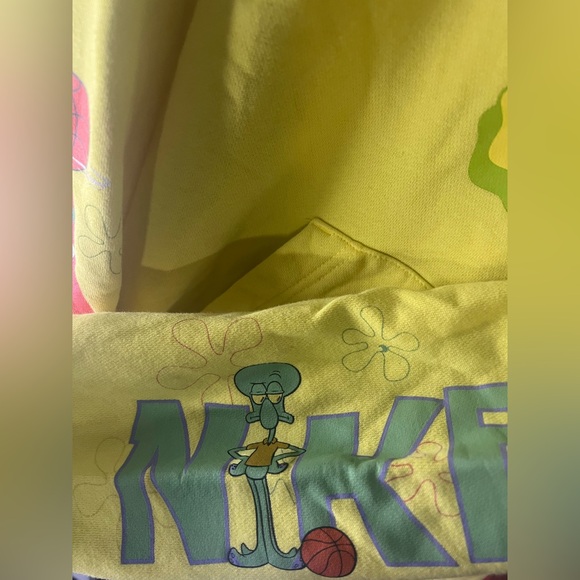 Nike Kyrie Spongebob Hoodie - Picture 4 of 7
